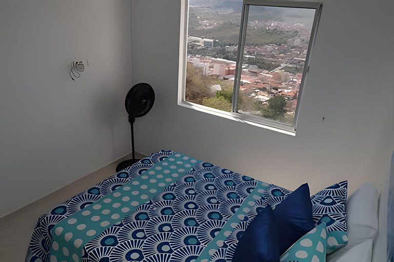 Apto en San Gil, cómodo, seguro y con vista 1A.