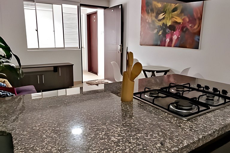 Apartaestudio, cómodo, tranquilo,  piscina San Gil