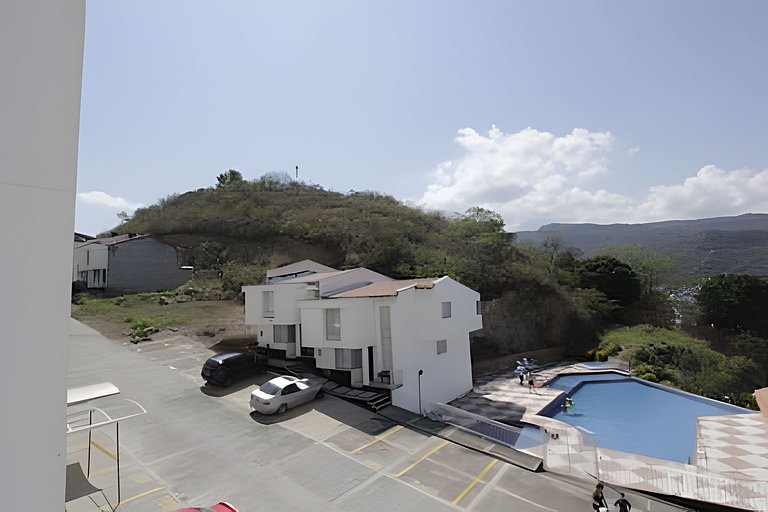Apartaestudio, cómodo, tranquilo,  piscina San Gil