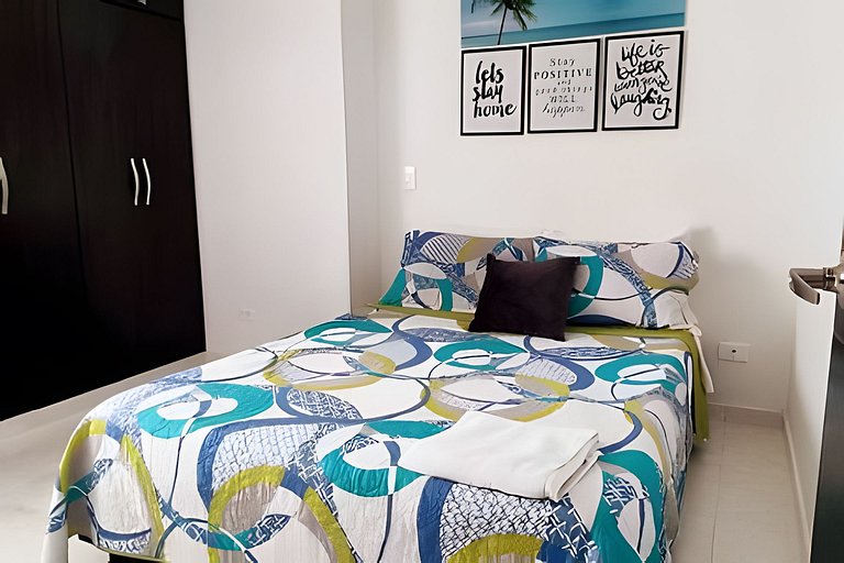 Located near the stadium and the Industrial University of Sa