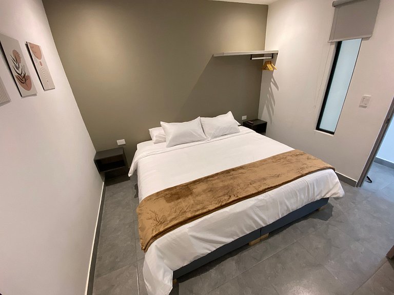 Habitación King Acogedora - Ideal para Viajeros