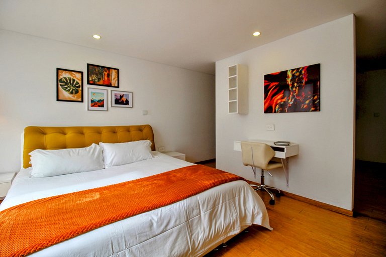 Estudio Moderno en Santa Bárbara, Usaquén | Hostme
